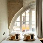 Refurbished Apartment - 2Br 6P - Chatelet